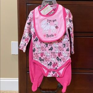 3 piece baby girl pants set. Size 6/9m